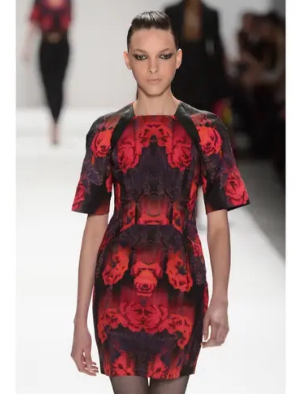 Red Floral-Print Structured Short Dress Nanette Lepore